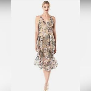 Dress the Population Women's Audrey Spaghetti Strap Midi 3D Floral Dress size M